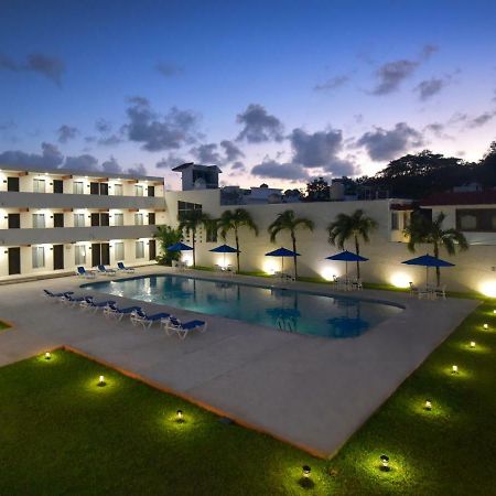 Hotel Bonampak Cancun Bagian luar foto