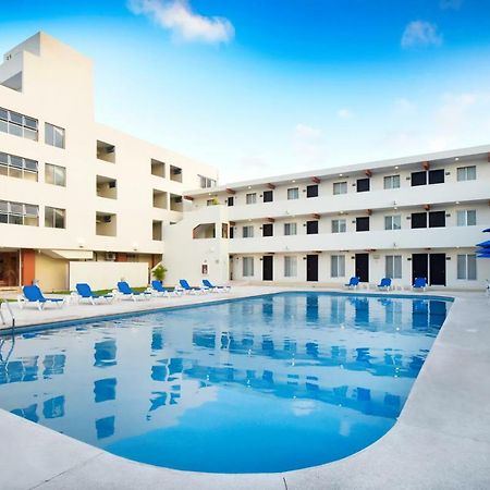 Hotel Bonampak Cancun Bagian luar foto