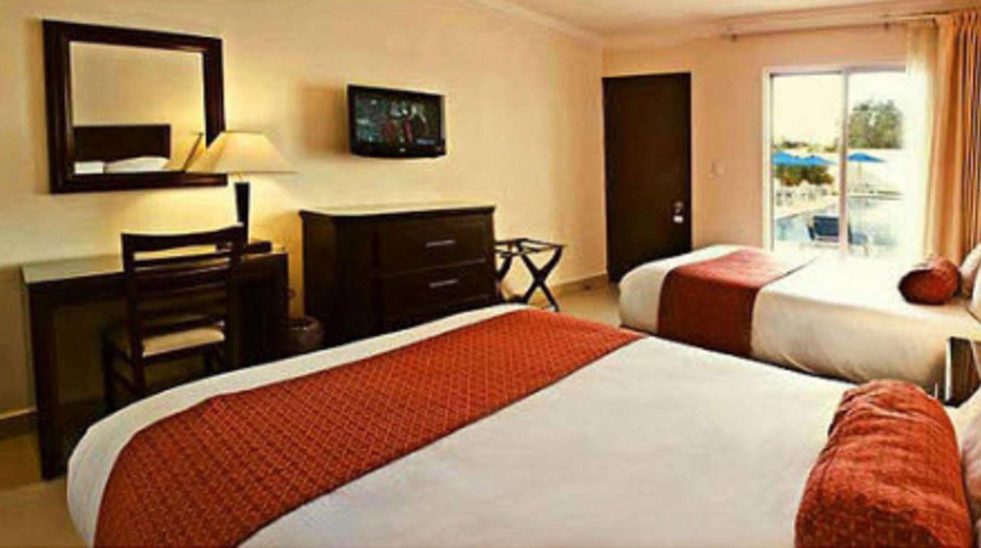 Hotel Bonampak Cancun Bagian luar foto