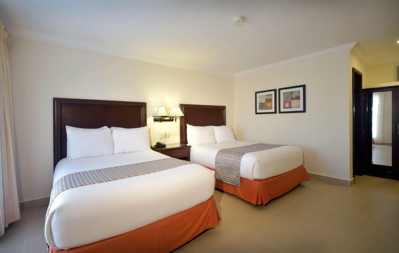 Hotel Bonampak Cancun Bagian luar foto