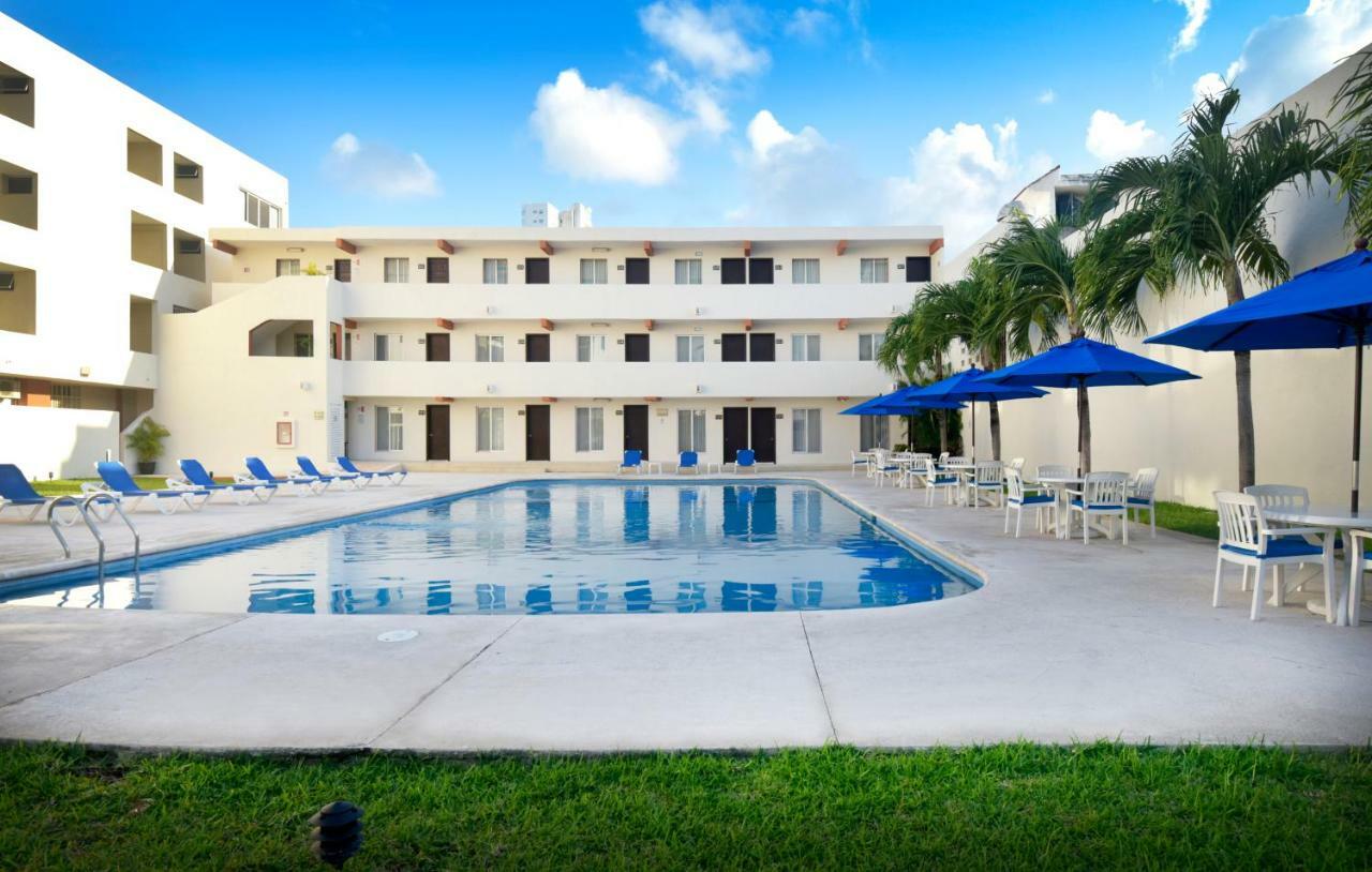 Hotel Bonampak Cancun Bagian luar foto